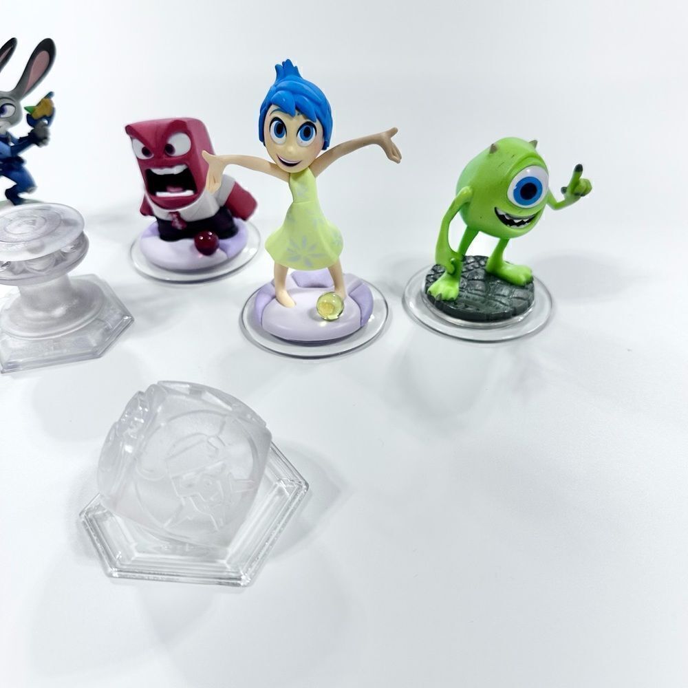 Disney infinity 10 figure bundle - Picture 2 of 7